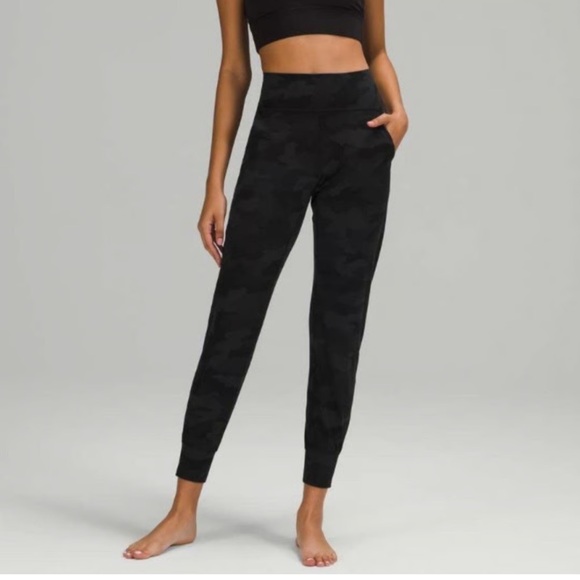 lululemon athletica Pants - lululemon athletica Black Camo Leggings